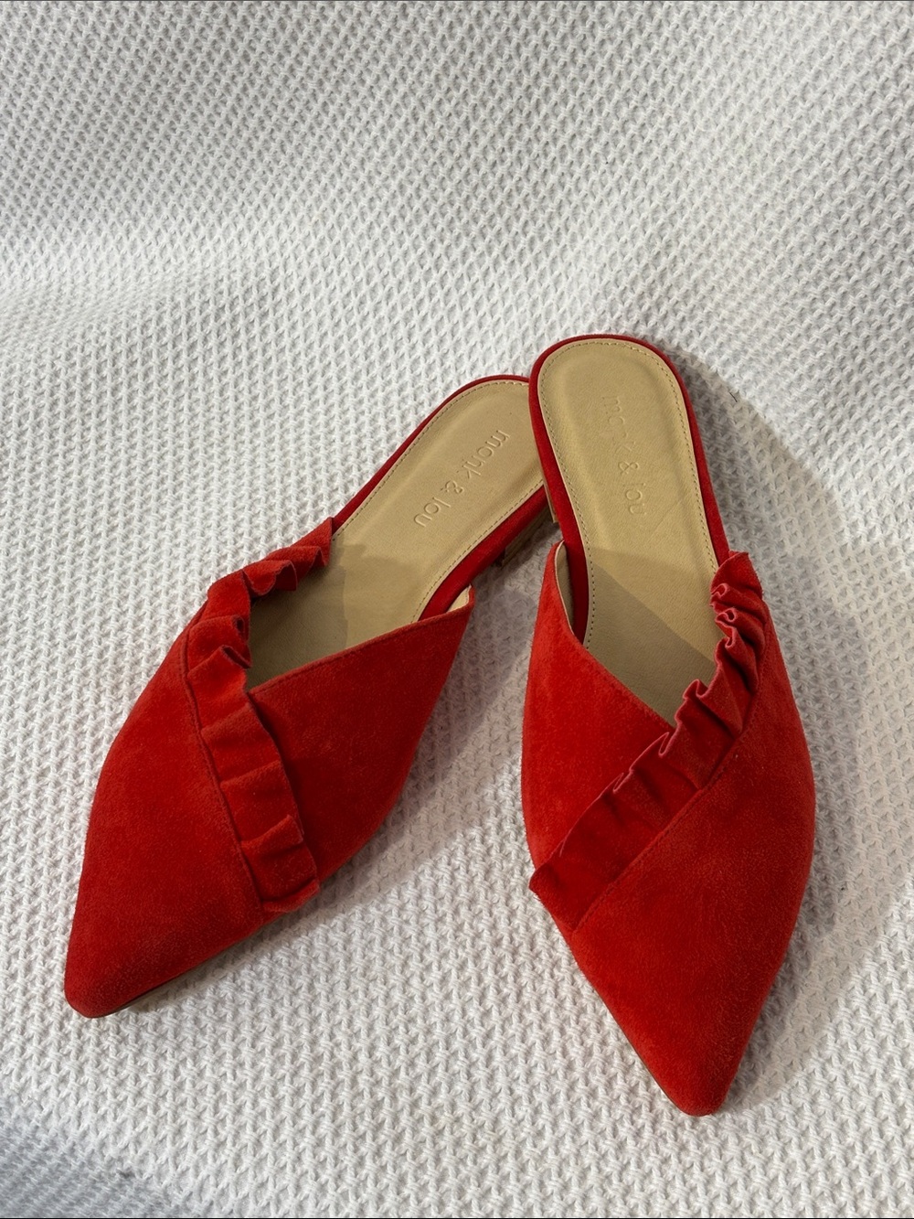 MONK & LOU Sz 39 Daisy Flutter Pointed-Toe Ruffle Mules Suede Slip On NEW